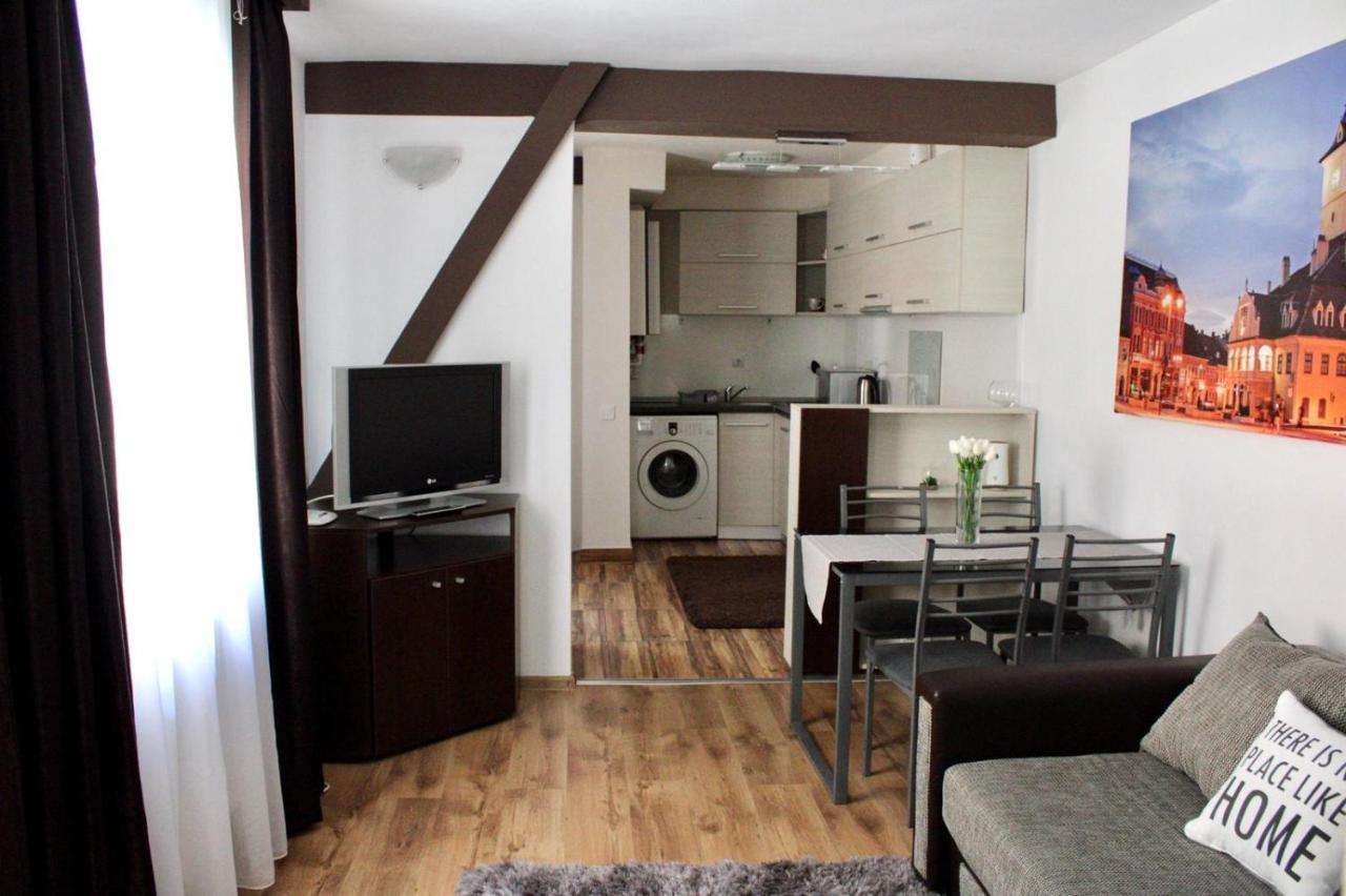Appartement Long House à Braşov Extérieur photo